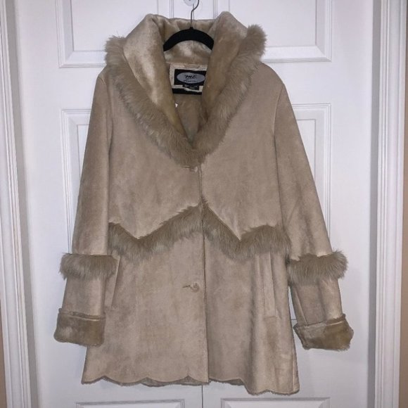 Vintage Faux Suede Coat Women’s Size Medium M. E. Internationale Long Fur Beige - Picture 3 of 11